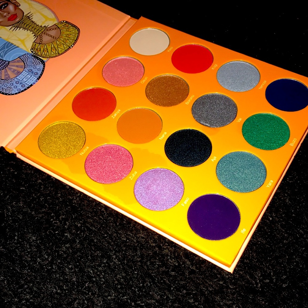 Juvias place MAGIC Palette BRSND NEW - Picture 2 of 3